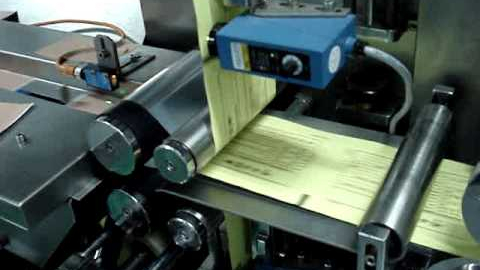 Машина для упаковки пластыря DSB-220